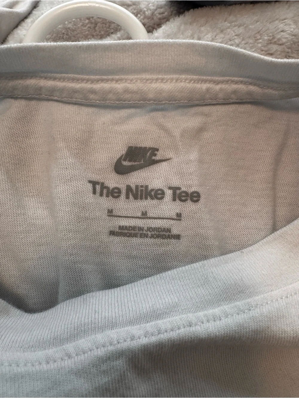 Nike Men’s White Short-Sleeve Logo T-Shirt - M